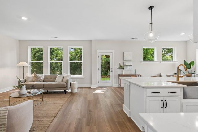 5354 Elder Avenue, North Charleston, SC 29406