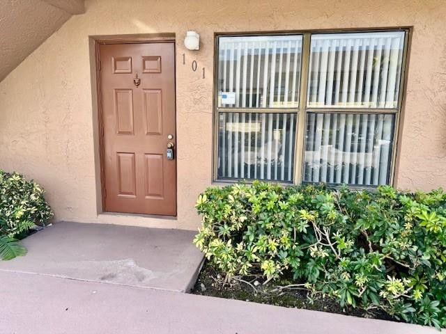 10006 Winding Lake Road 101, Sunrise, FL 33351