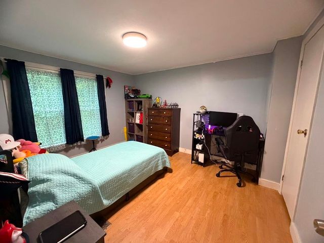18 Algonquin Road, Enfield, NH 03748