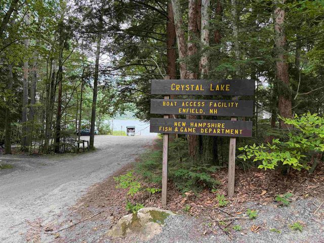 18 Algonquin Road, Enfield, NH 03748