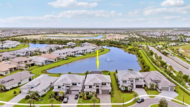 9892 Migration Point, Palm Beach Gardens, FL 33412