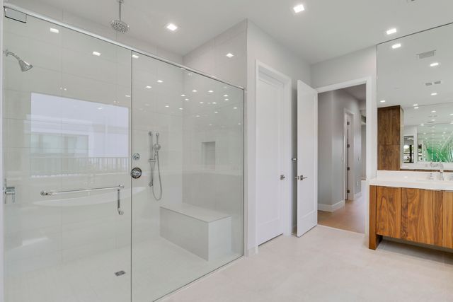 9892 Migration Point, Palm Beach Gardens, FL 33412