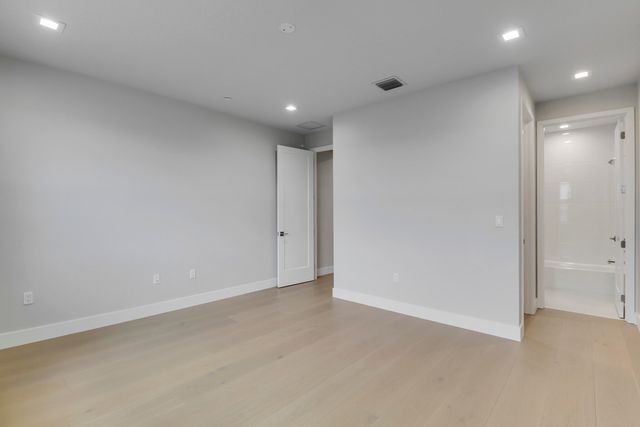 9892 Migration Point, Palm Beach Gardens, FL 33412