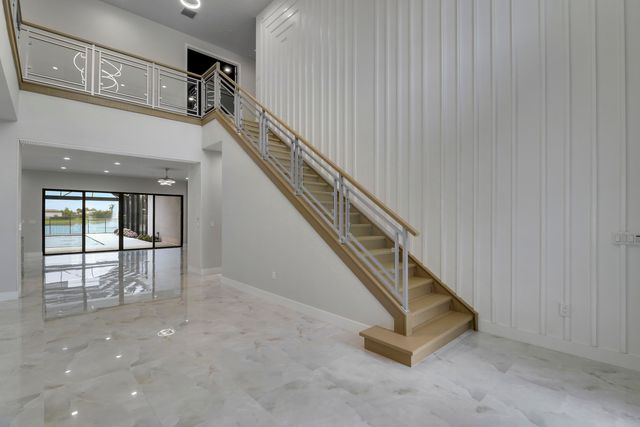9892 Migration Point, Palm Beach Gardens, FL 33412