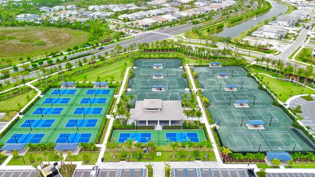 9892 Migration Point, Palm Beach Gardens, FL 33412