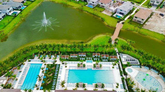 9892 Migration Point, Palm Beach Gardens, FL 33412
