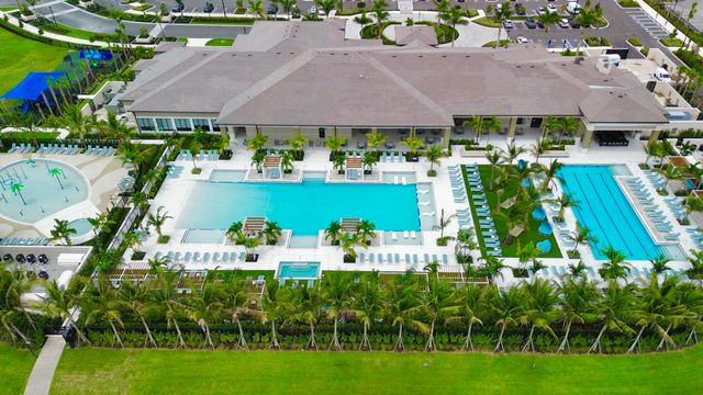 9892 Migration Point, Palm Beach Gardens, FL 33412