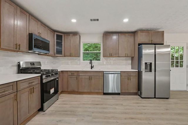 5055 S WOODBRIDGE Trail, Stone Mountain, GA 30088