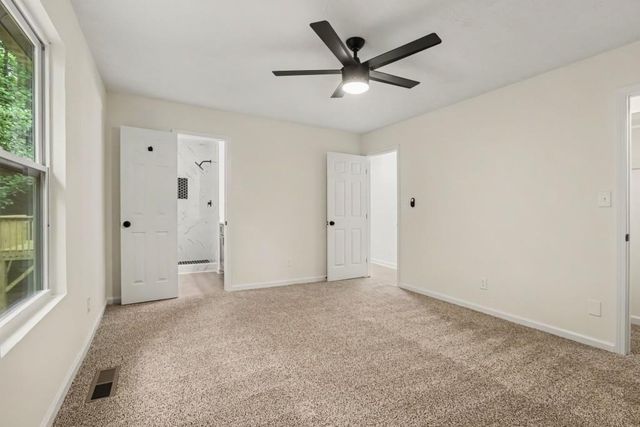5055 S WOODBRIDGE Trail, Stone Mountain, GA 30088