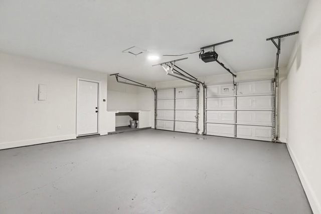 5055 S WOODBRIDGE Trail, Stone Mountain, GA 30088