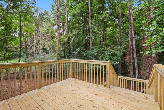5055 S WOODBRIDGE Trail, Stone Mountain, GA 30088