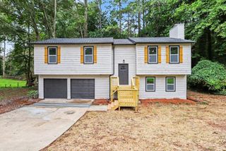 5055 S WOODBRIDGE Trail, Stone Mountain, GA 30088
