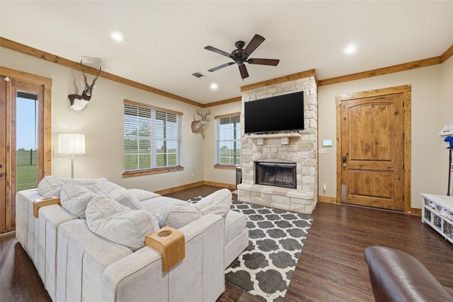5681 Cooksey Lane, Robinson, TX 76706