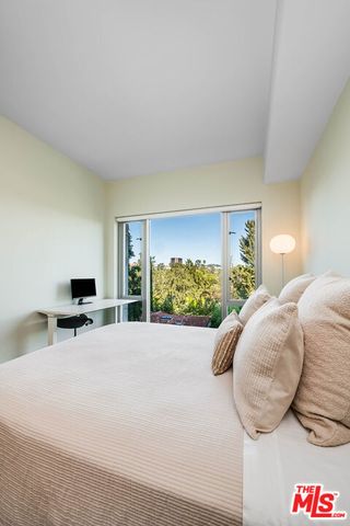 10727 Wilshire Boulevard 502, Los Angeles, CA 90024