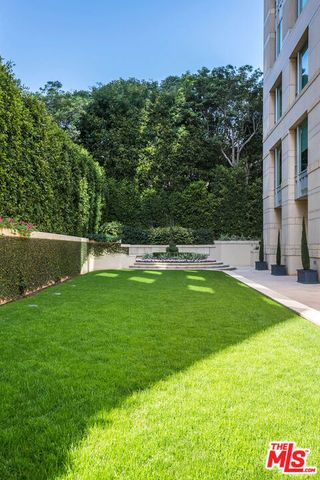 10727 Wilshire Boulevard 502, Los Angeles, CA 90024