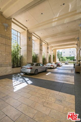 10727 Wilshire Boulevard 502, Los Angeles, CA 90024