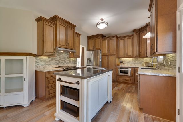 369 Dandridge Dr, Franklin, TN 37067