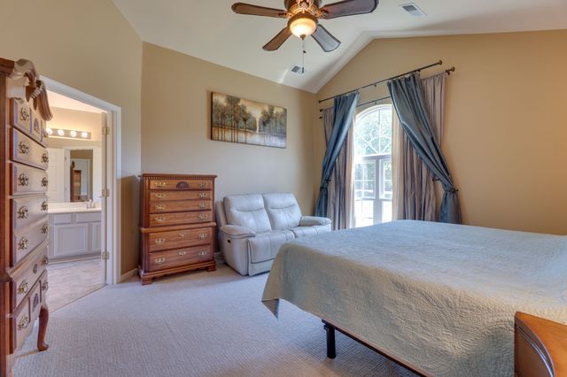 369 Dandridge Dr, Franklin, TN 37067