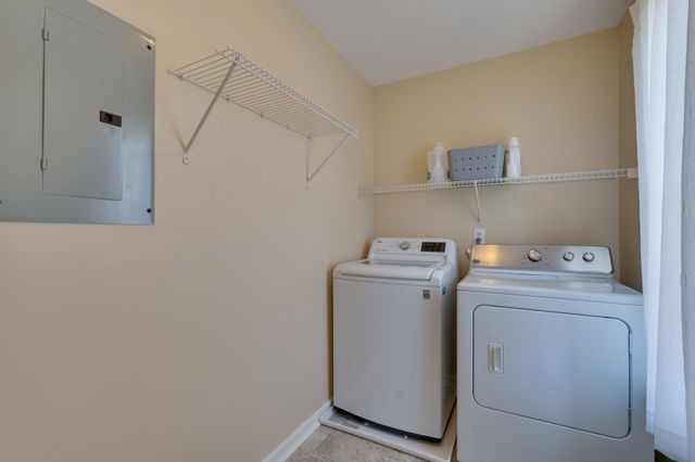 369 Dandridge Dr, Franklin, TN 37067