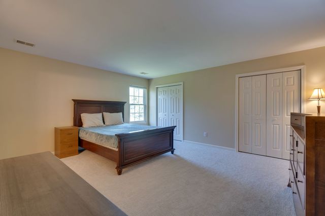 369 Dandridge Dr, Franklin, TN 37067