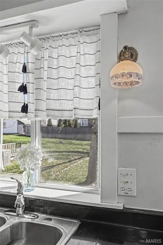 638 Evans Avenue, St Louis, MO 63122