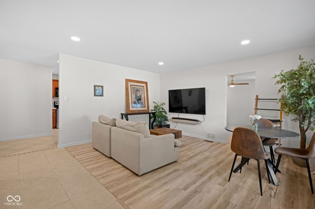 148 Park Lane, Carmel, IN 46032