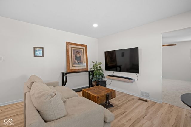 148 Park Lane, Carmel, IN 46032