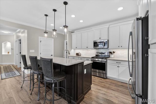 140 Haven Ridge Court, O'fallon, MO 63368