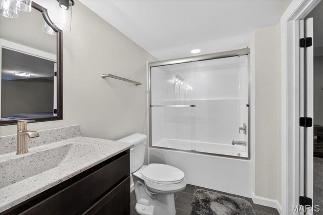 140 Haven Ridge Court, O'fallon, MO 63368