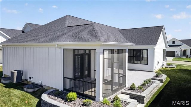 140 Haven Ridge Court, O'fallon, MO 63368