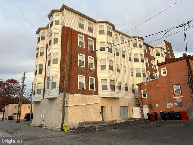 611 SWEDE ST, Norristown, PA 19401