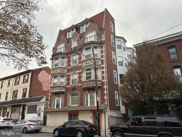 611 SWEDE ST, Norristown, PA 19401