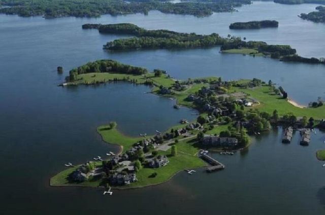 290 Sailors Cove Dr Unit 405, Moneta, VA 24121