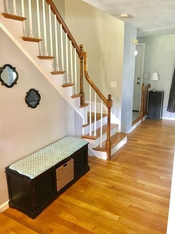 188 Wellman Ave 188, Chelmsford, MA 01863