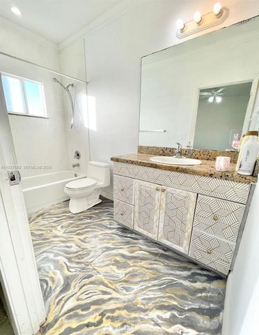 1102 NW 26th St 1102, Miami, FL 33127