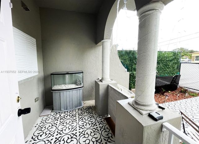 1102 NW 26th St 1102, Miami, FL 33127