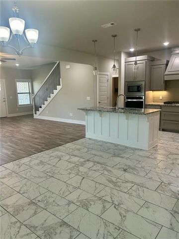 224 Ryder Street, Gentry, AR 72734
