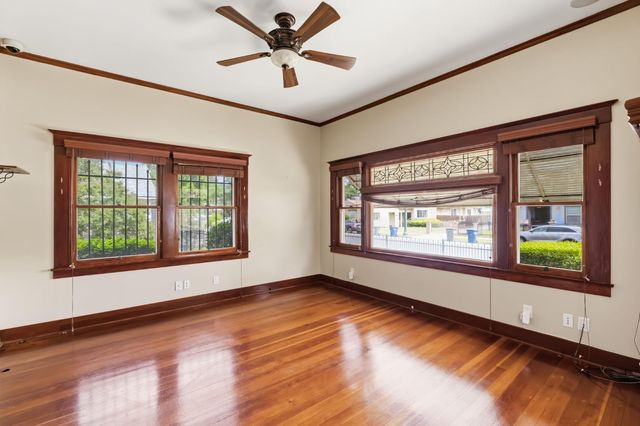 807 N Van Ness Avenue, Fresno, CA 93728