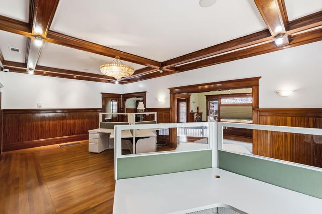 807 N Van Ness Avenue, Fresno, CA 93728