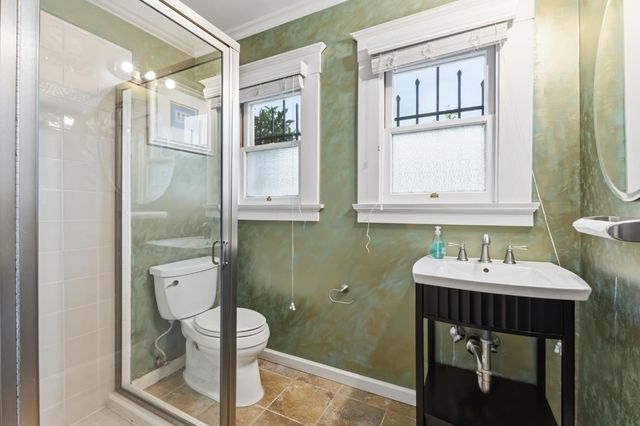 807 N Van Ness Avenue, Fresno, CA 93728