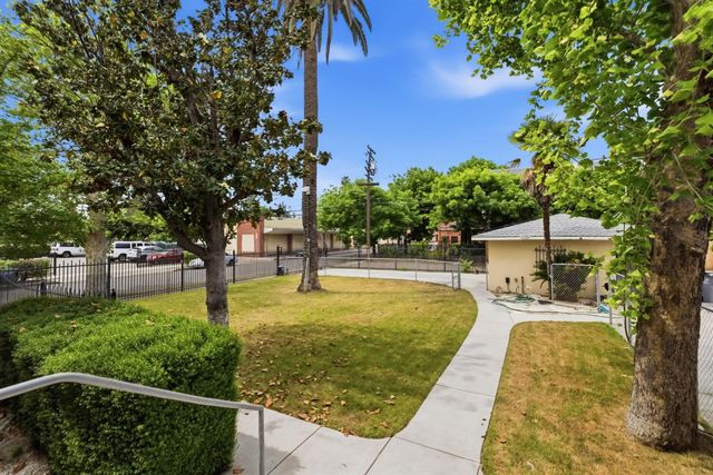 807 N Van Ness Avenue, Fresno, CA 93728