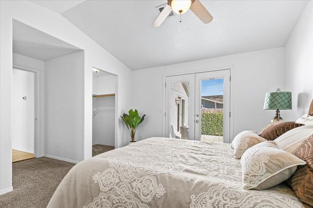 317 Jeanette Avenue, Medford, OR 97501