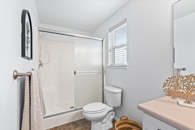 317 Jeanette Avenue, Medford, OR 97501