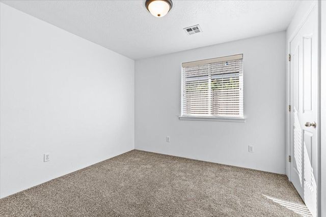 317 Jeanette Avenue, Medford, OR 97501