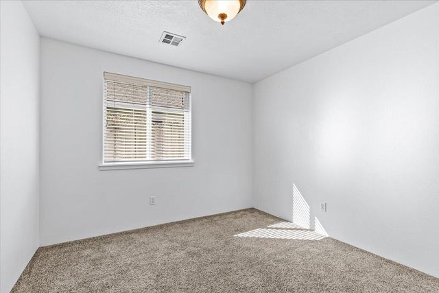 317 Jeanette Avenue, Medford, OR 97501