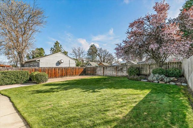 317 Jeanette Avenue, Medford, OR 97501