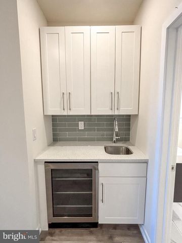 1439 S TAYLOR ST, Philadelphia, PA 19146