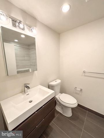 1439 S TAYLOR ST, Philadelphia, PA 19146