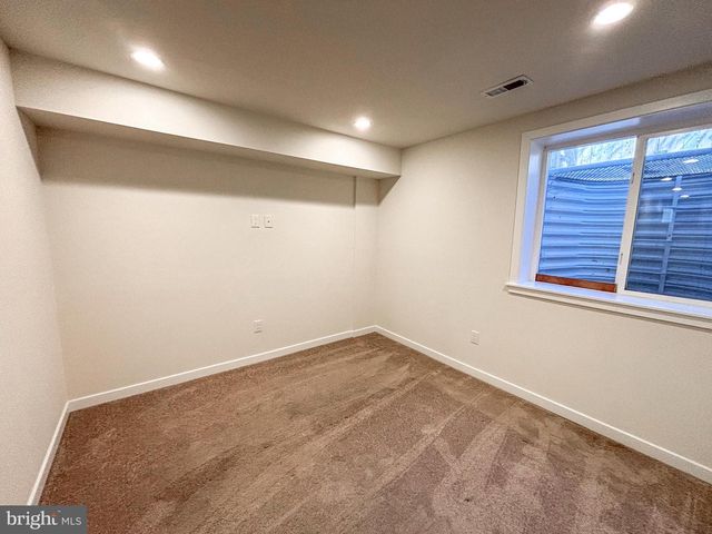 1439 S TAYLOR ST, Philadelphia, PA 19146