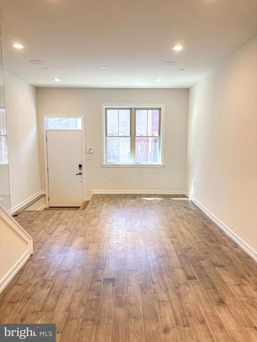 1439 S TAYLOR ST, Philadelphia, PA 19146